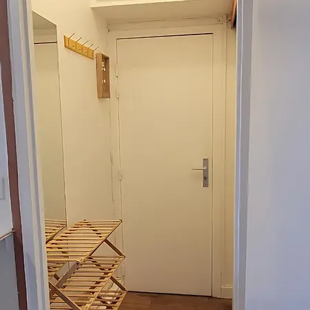 Lägenhet Cozy With A View Of The Eiffel Tower *