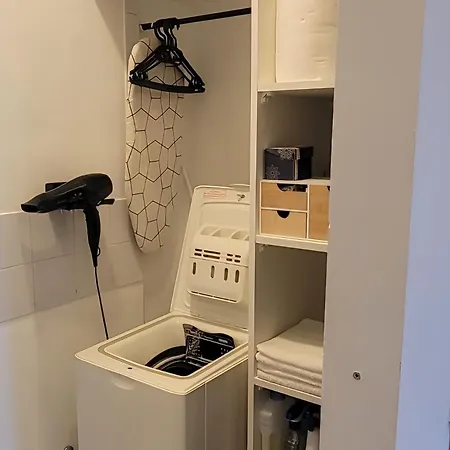 아파트 Cozy With A View Of The Eiffel Tower